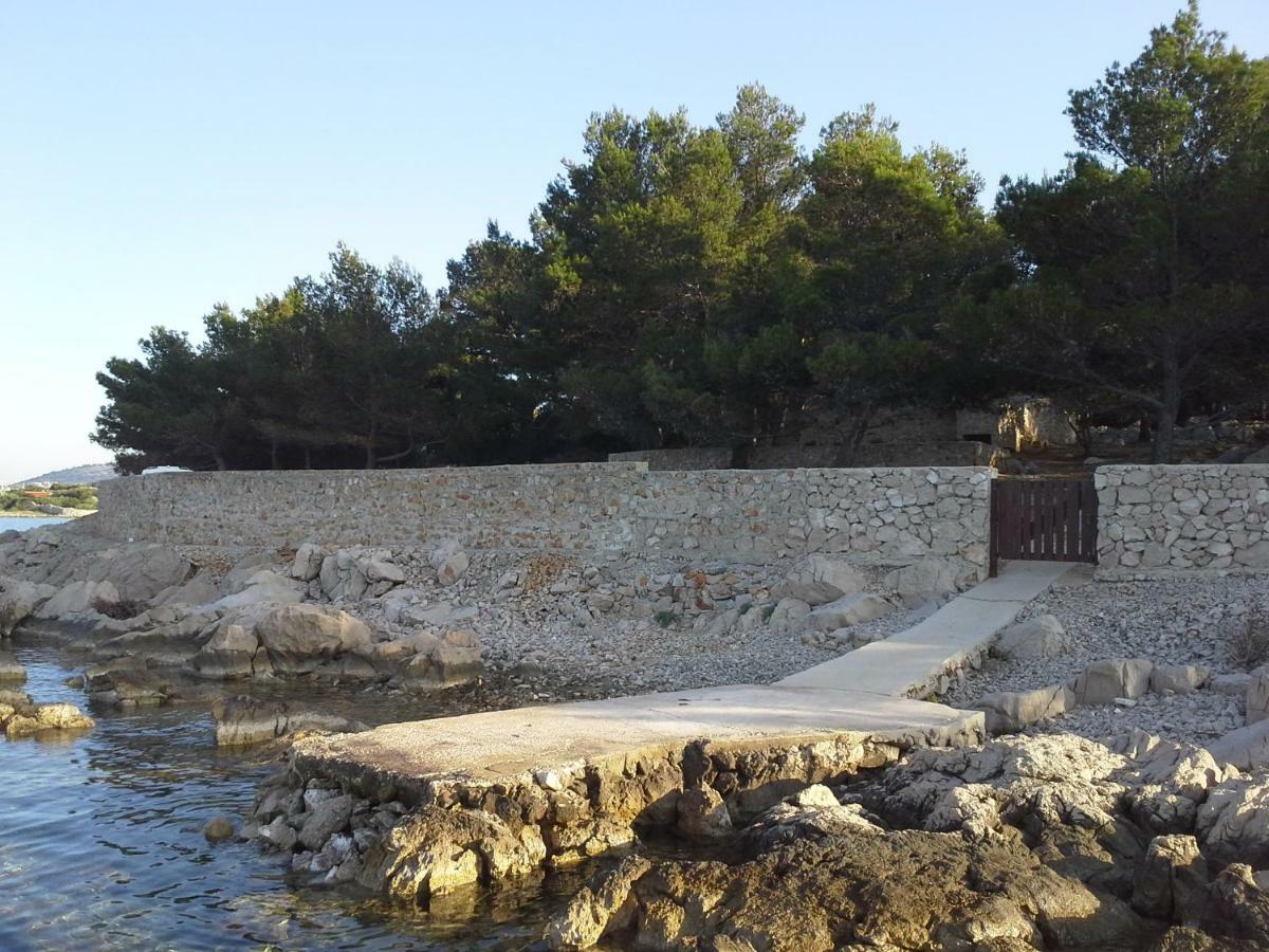 Fisherman'S House Mladen 穆泰尔岛 外观 照片